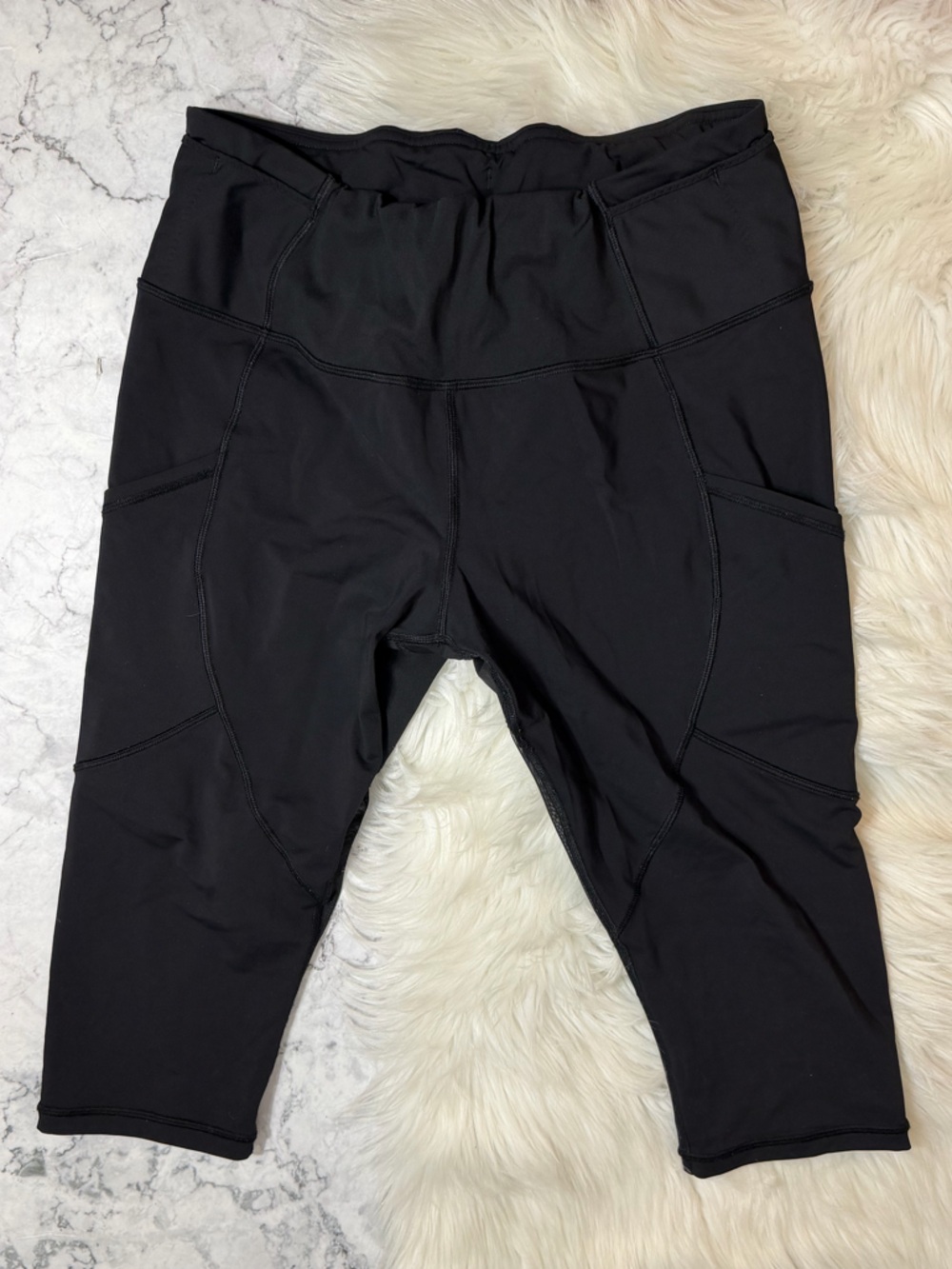 Lululemon Hit It Crop Leggings Size 12